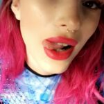 Bella Thorne Sexy (15 Photos + Video & GIFs)