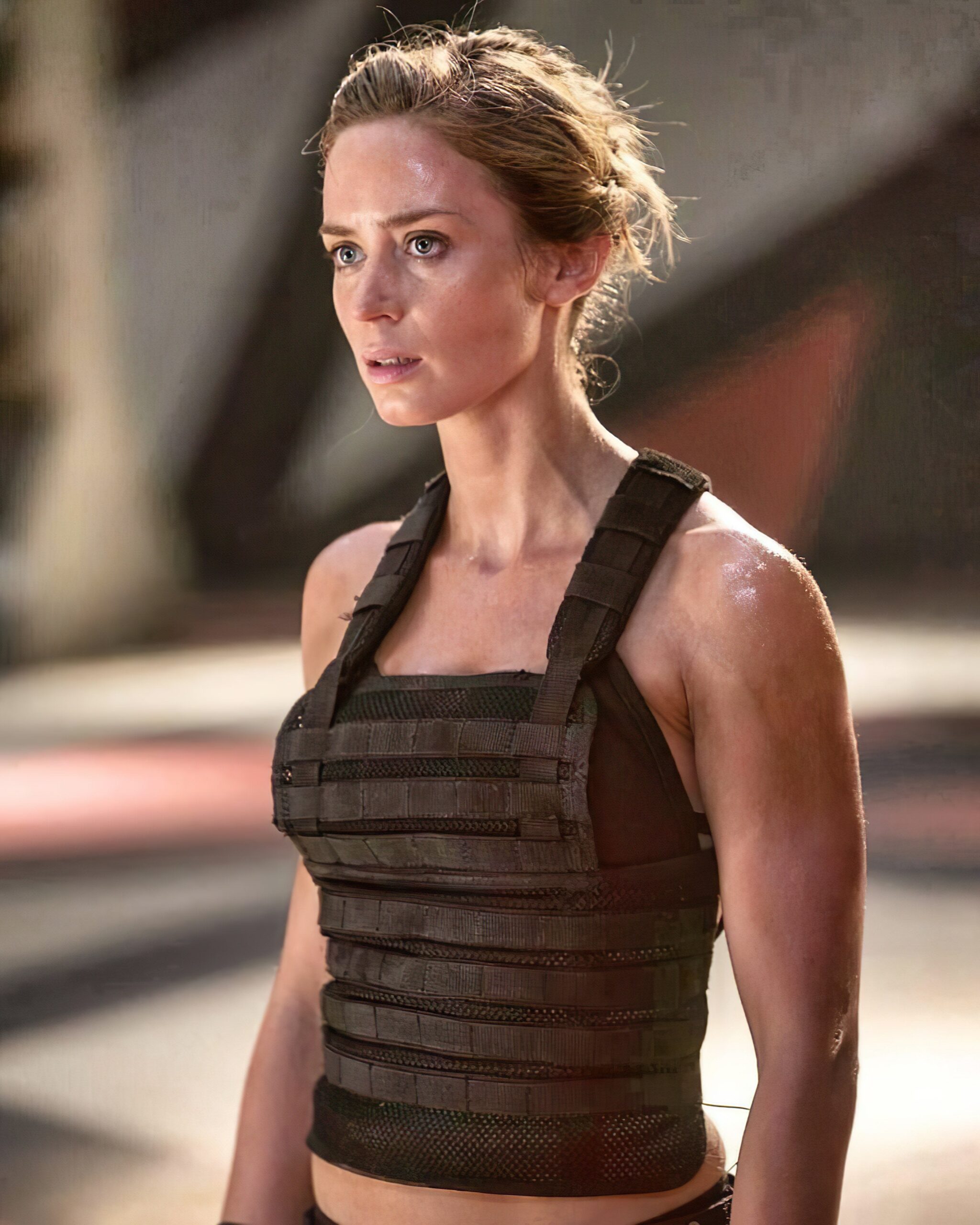 Emily Blunt is so freaking hot, she is just perfect for cheating wife  fantasy. - Nude Celebs