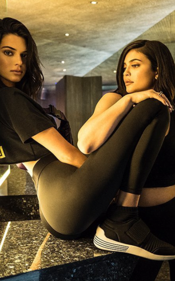 Kendall jenners ass is gonna make me cum As usual