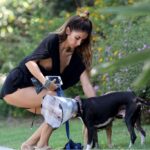 Leilani Dowding Braless (6 Photos)