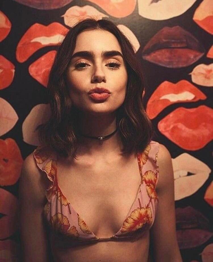 Lily Collins is so tempting