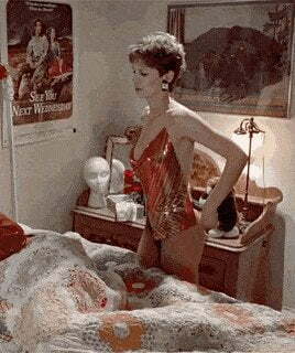 Jamie Lee Curtis - One of the all time great plot reveals in 'Trading Places'