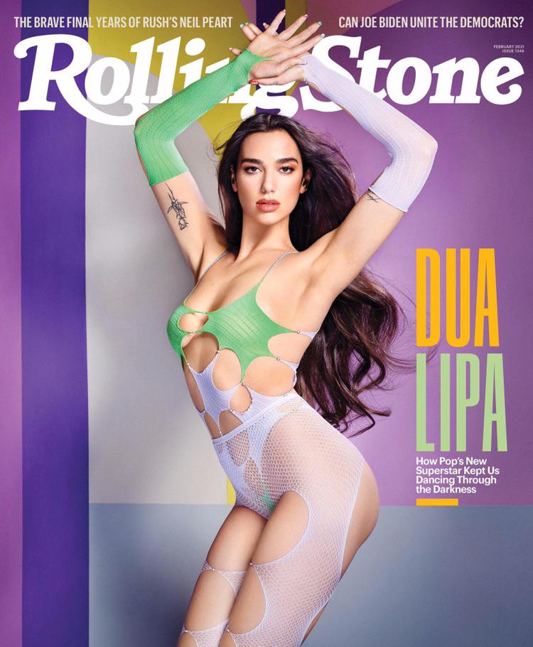 Dua Lipa hot as usual