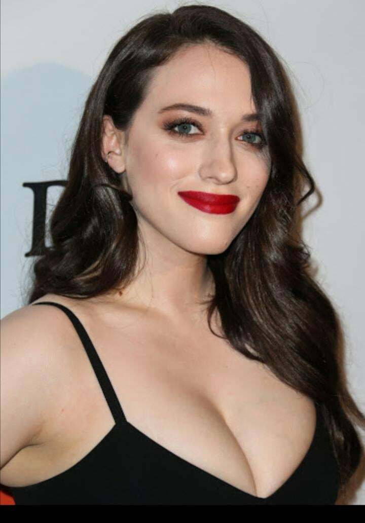 I want to bury my face in Kat Dennings' cleavage