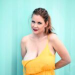 Carrie Keagan Topless (5 Photos)