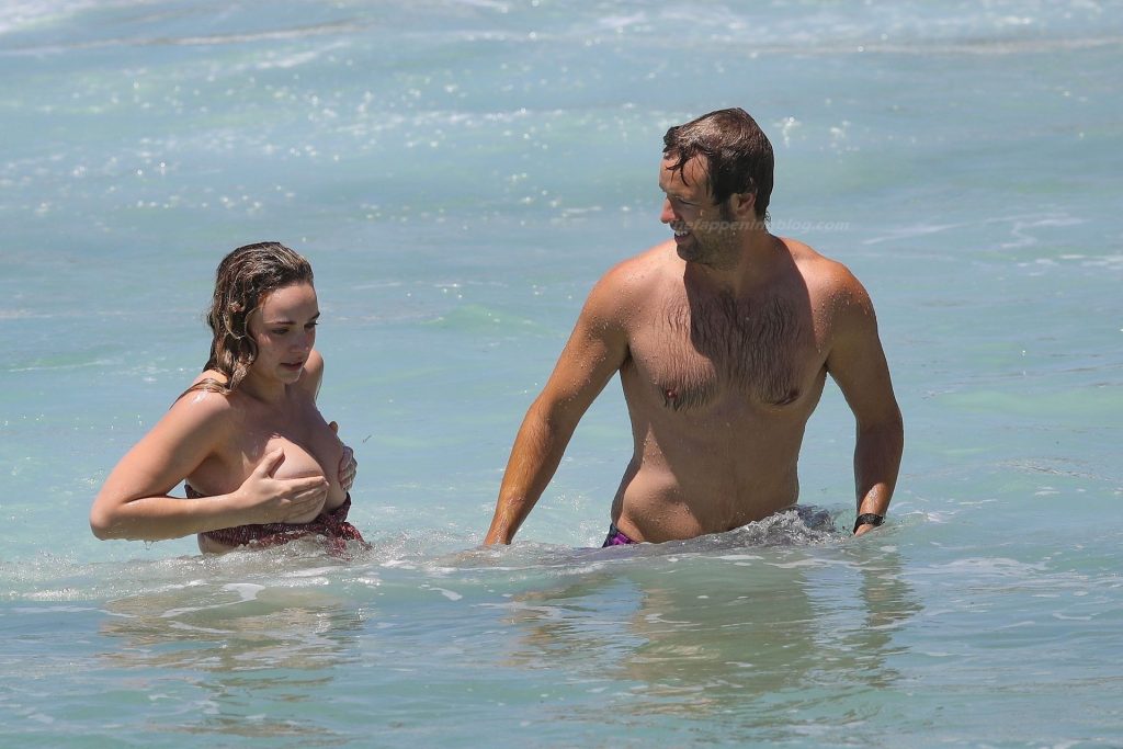 Abbie Chatfield Topless