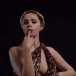 Selena Gomez looks so fucking hot