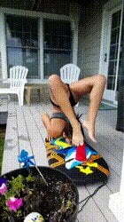 Isabela Moner/Merced looks tight, fun-sized and flexibke