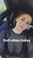 Sophie Simmons Cleavage (Hot Photo)