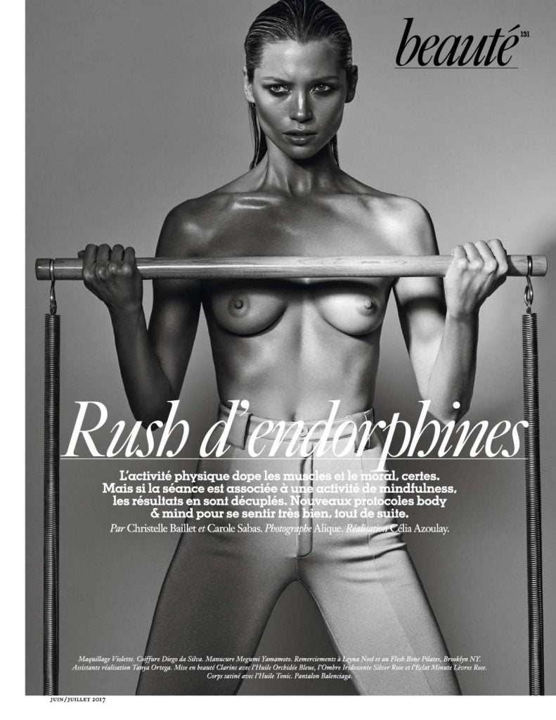 Hana Jirickova Sexy & Topless (17 Photos)