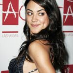 Camille Guaty-Kaye Sexy (5 Photos)