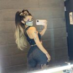 I need Ariana Grande to sit that ass on my face