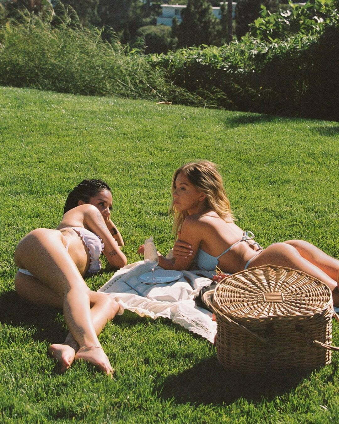 Halsey and Sydney Sweeney would be an out of this world threesome