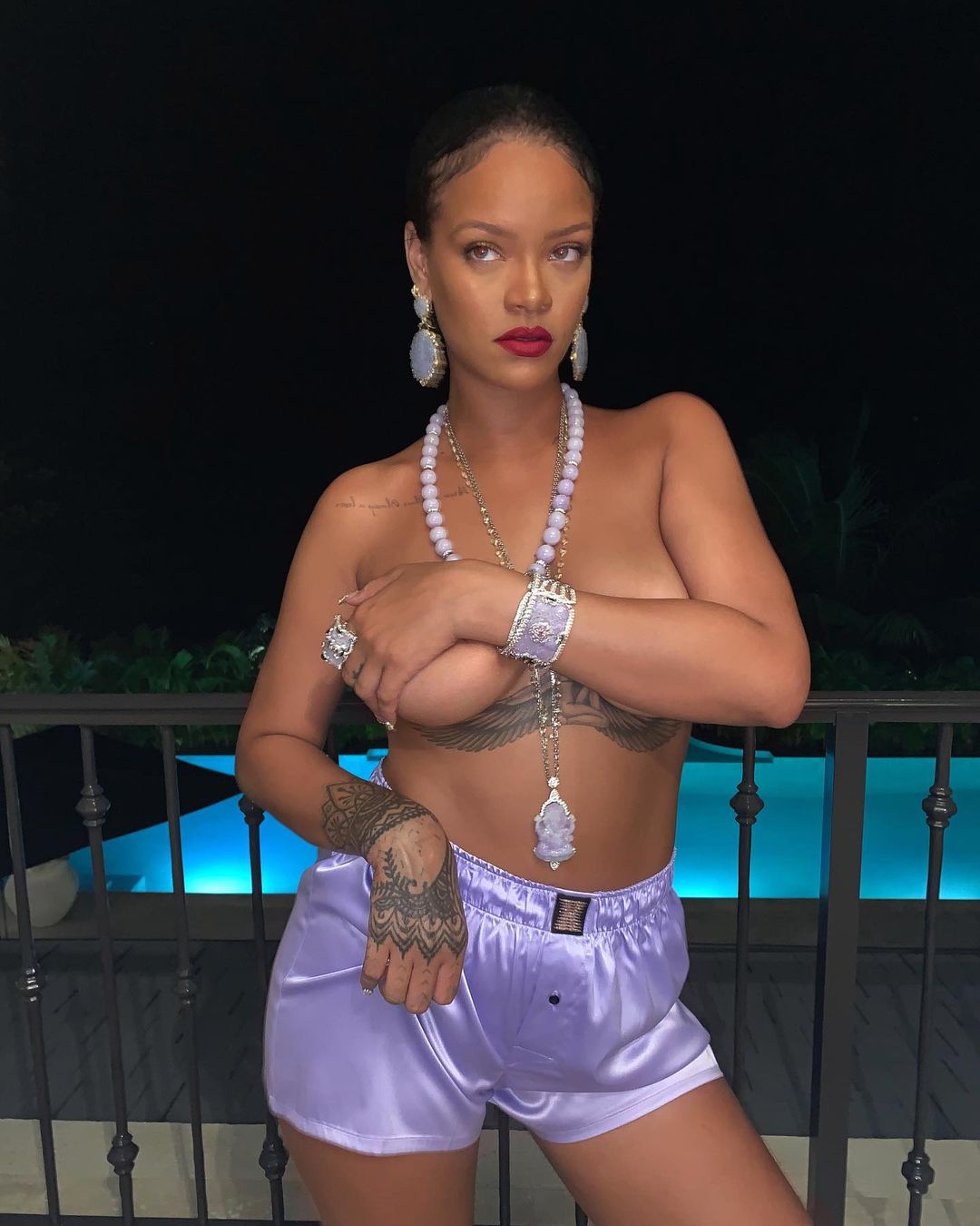 I want to _____ Rihanna