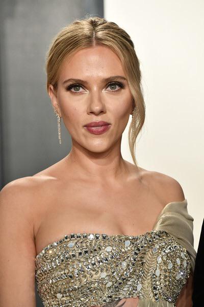 If Scarlett Johansson was your sex slave and you could use her however and whenever you wanted what would you do to her