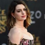 It would be a dream come true to titfuck Anne Hathaway