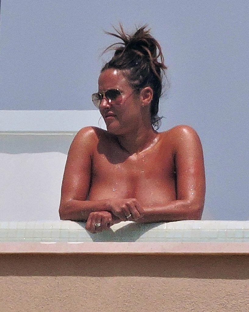 Caroline Flack Sexy & Topless (9 Photos)