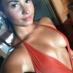 Demi Lovato Sexy (6 Photos)