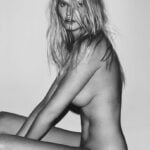 Doutzen Kroes and Lara Stone Nude (3 Photos)
