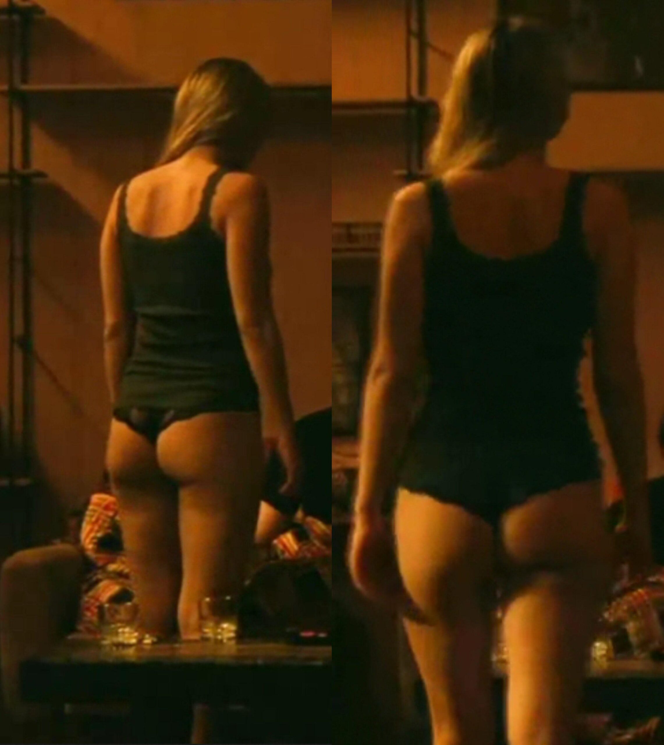I could stare at Jennifer Lawrences ass all day.