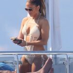 Jennifer Lopez Sexy (8 Photos)