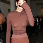 Kendall Jenner Braless (11 New Photos + Video)