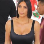 Kim Kardashian Sexy (25 Photos + Video)