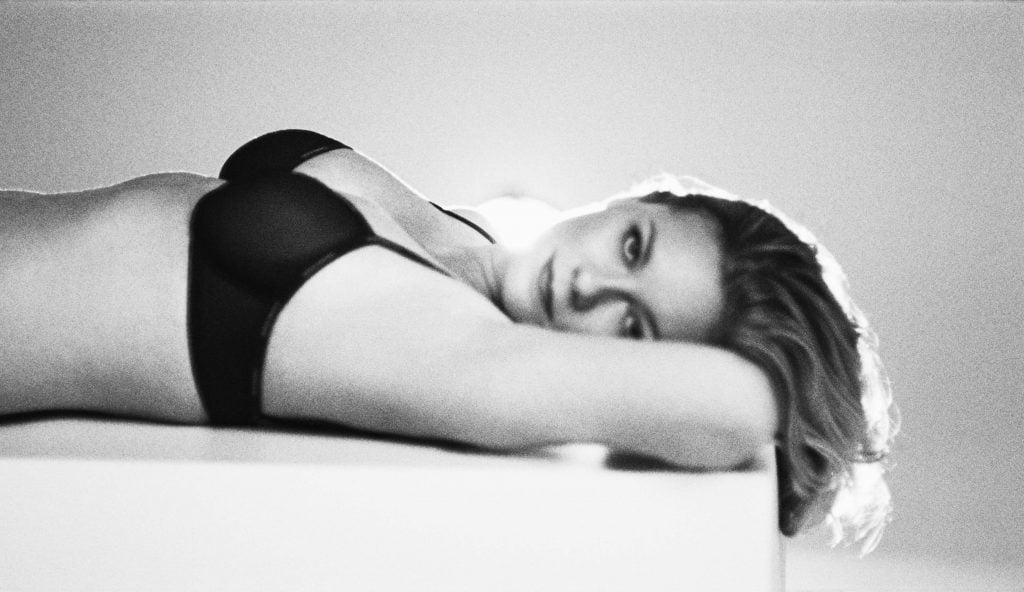 Kirsten Dunst Sexy (3 Photos + Video & GIFs)
