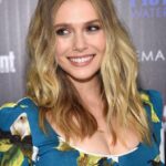 Any bi buds want to stroke together to celebs together? Hung & throbbing for Elizabeth Olsen