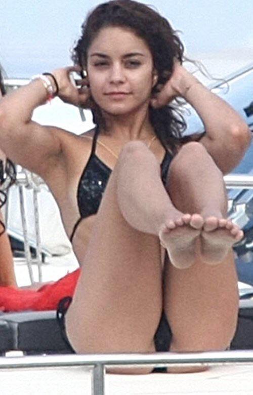 Vanessa Hudgens, the most perfect soles on the planet