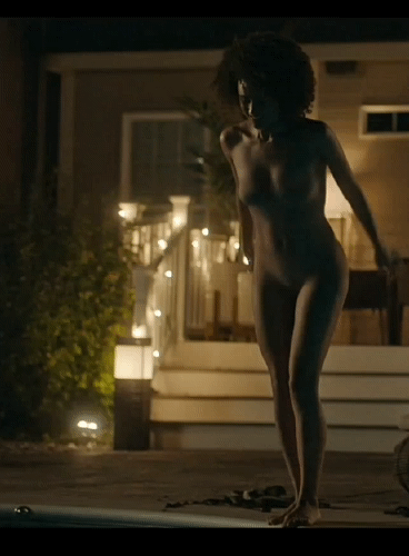 NATHALIE EMMANUEL... too bad she wearing pasties