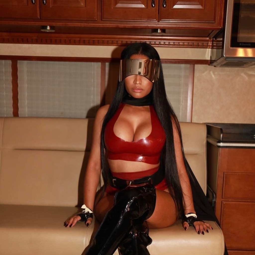 Nicki Minaj Sexy 5