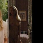 Margot Robbie reacting to her nude scenes