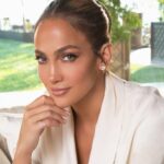 Would love to fuck Jennifer Lopez's face so hard.