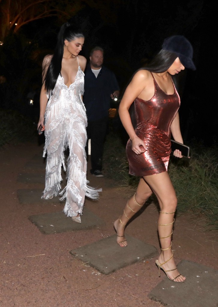 Kylie Jenner Kim Kardashian Sexy 4