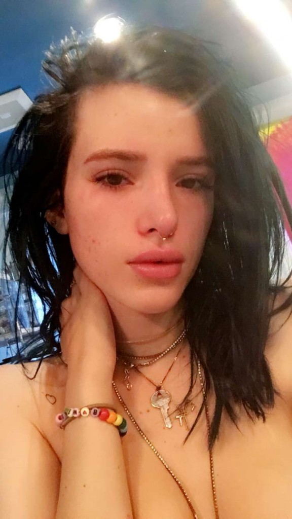 Bella Thorne Sexy 3