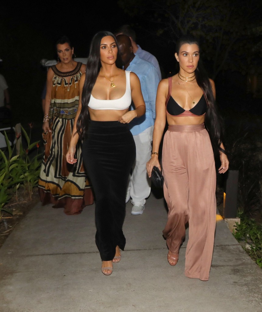 Kim, Khloe and Kourtney Kardashian Sexy 3
