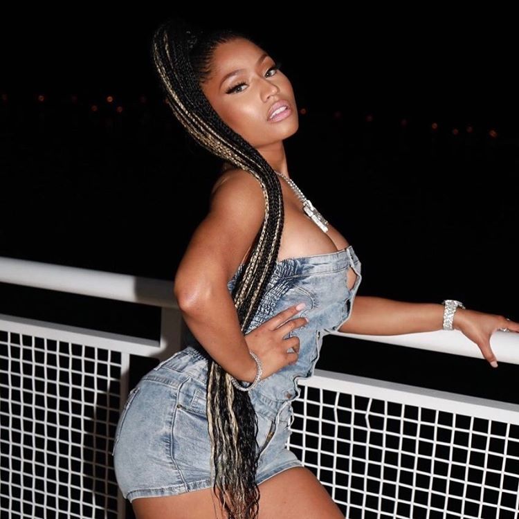 Nicki Minaj Sexy 6