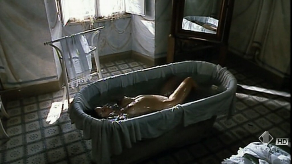 Monica Bellucci Nude 5