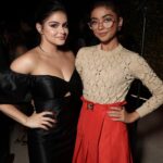Fucking Sarah Hyland’s tight asshole while sucking on Ariel Winter’s fat tits would be amazing.