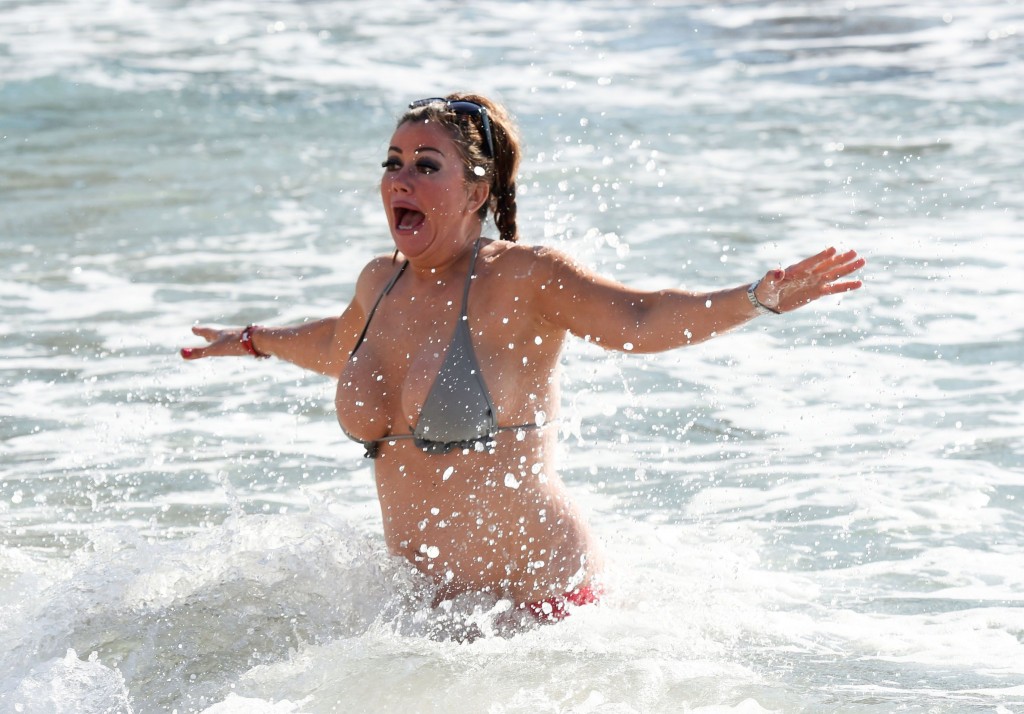 Lisa Appleton Sexy 73