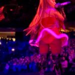 Ariana grande has such a nice ass