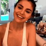 Selena Gomez braless (GFY)
