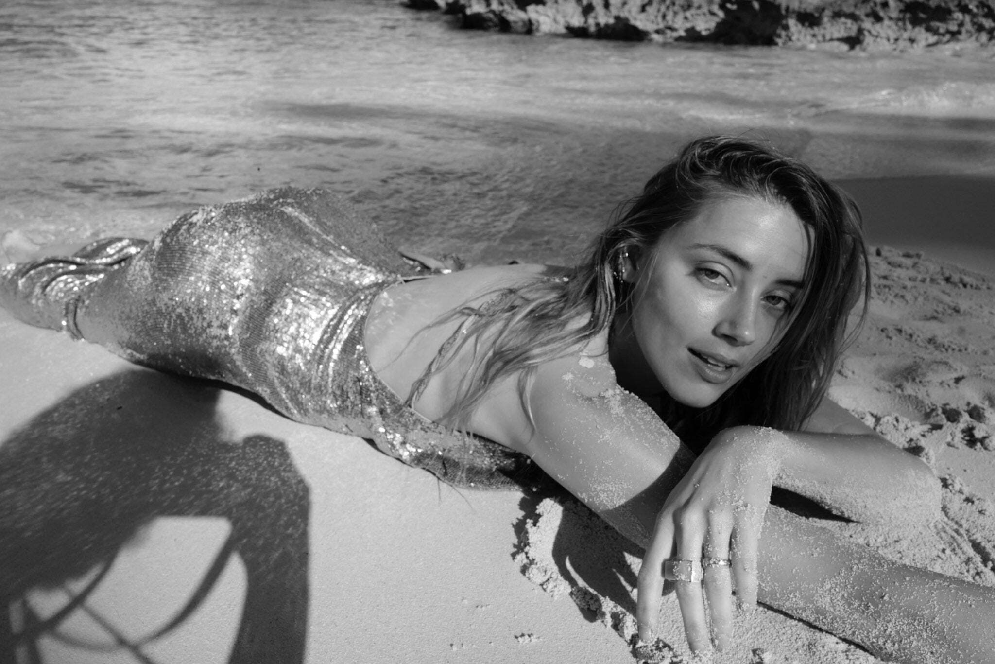 Amber Heard makes a sexy mermaid