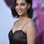 Naomi Scott is slowly becoming a favorite of mine.