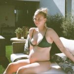 I'd work up a sweat fucking preggers Sophie Turner so I'd suck some refreshing milk from her tits after 🍼🍼🤤