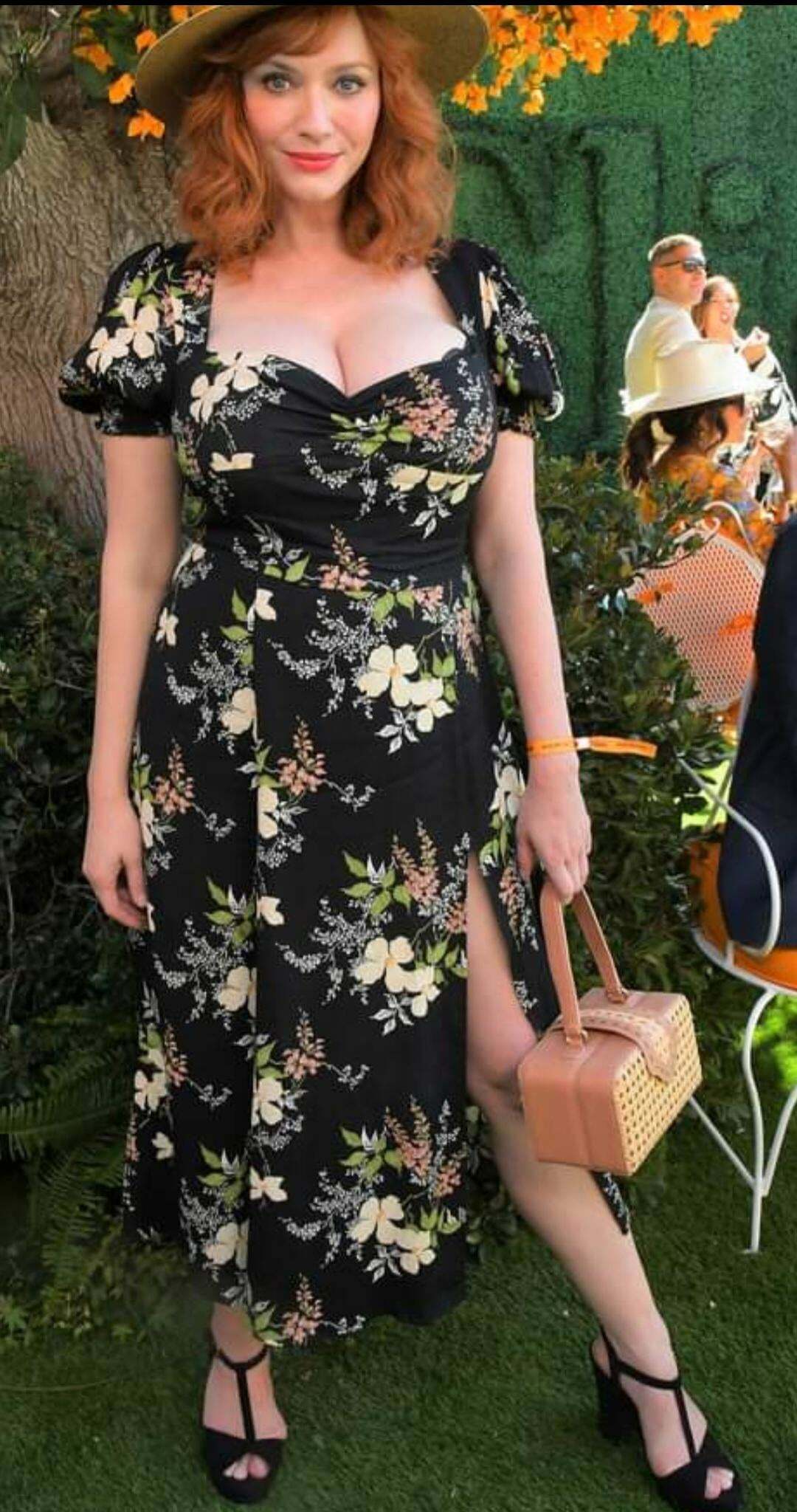 Love this one of Christina Hendricks ❤