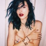 Bella Thorne Topless 2