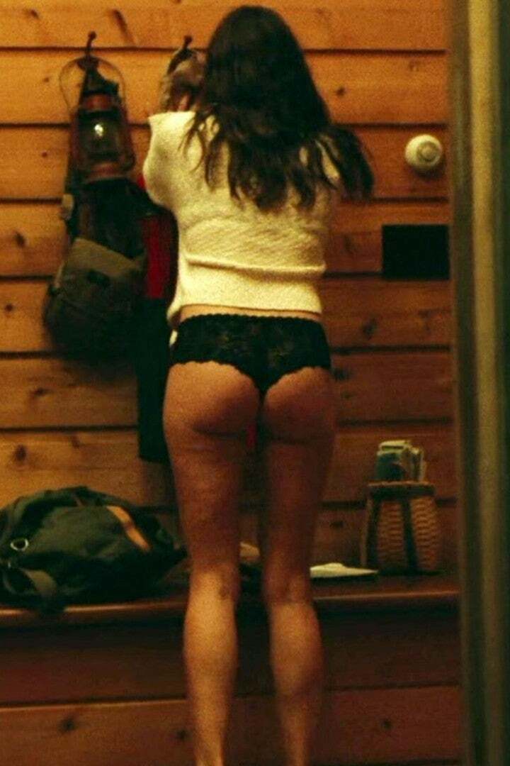 I wanna put it in Aubrey Plaza's butt