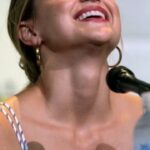 Melissa Benoist .... That Throat wow....and her smile....so good...😈❤️